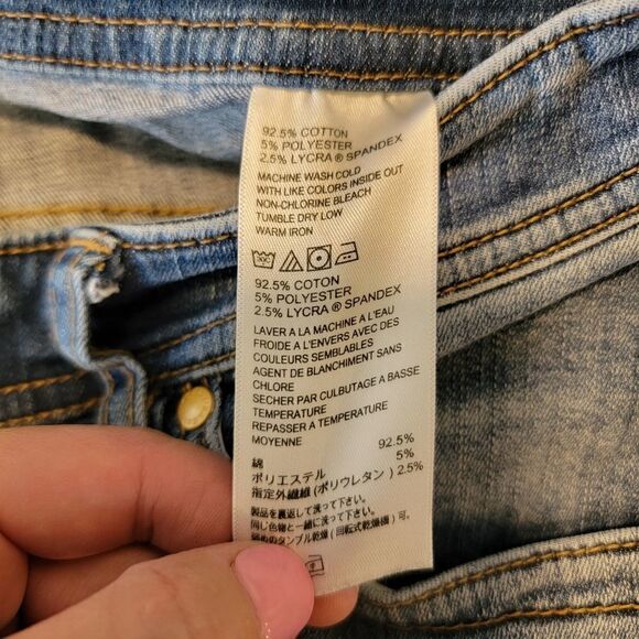 Tommy Bahama Denim Boyfriend Jeans Med Coastal Wash size 4 - Picture 5 of 5